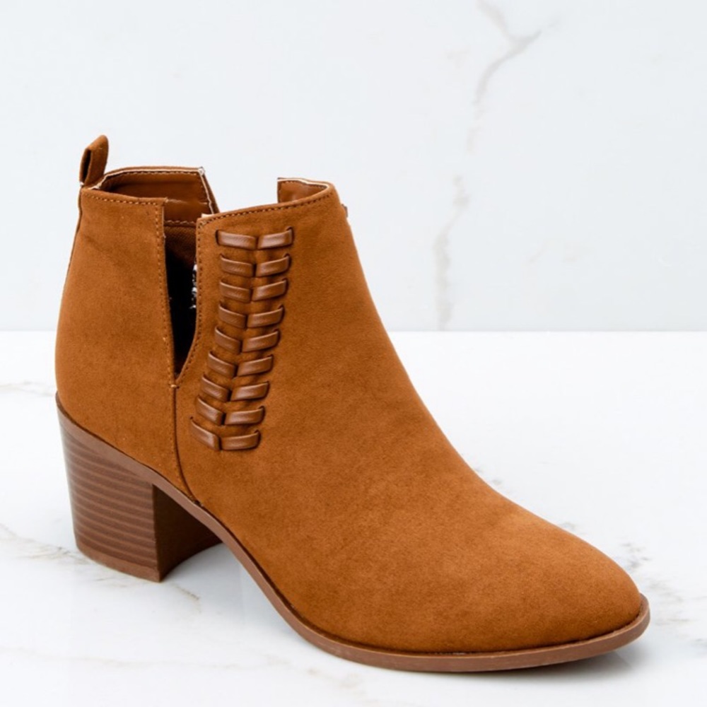Ankle booties